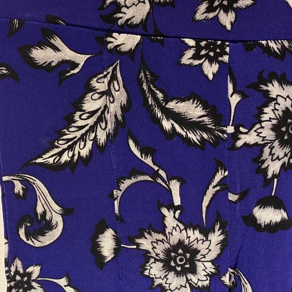 Printed Leggings with foot straps - Picture 8 of 10